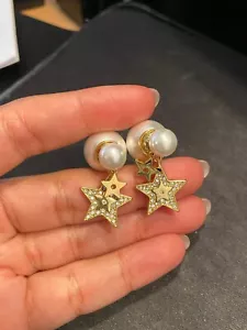 Authentic Dior White Pearl Doble Star Gold Earrings - Picture 1 of 5