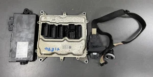 BMW X1 20iX E84 N20 ENGINE CONTROL ECU UNIT KIT DME 8603576 OEM - Picture 1 of 18
