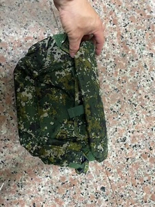 Free shipping. Taiwan military molle universial medium size  pouche - Picture 1 of 3