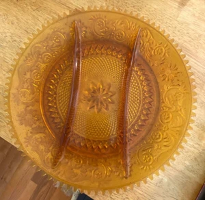 Vintage Indiana Tiara Amber Glass Sandwich 3 Part Divided Snack Relish Appetizer - Picture 1 of 2