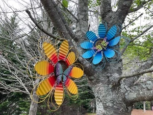 15”W Metal Flower &Butter Hanging Wall Art Decor for Indoor Outdoor Patio Garden - Picture 1 of 29