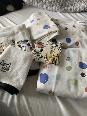 Juego de ropa de cama y toallas de baño de tamaño doble coordinador para niños + placa de interruptor Foto 1 de 4