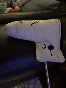 AM&E GOLF Blade Putter Head Cover HARBOUR TOWN GOLF LINKS SEA PINES RESORT RARE - Picture 1 of 5