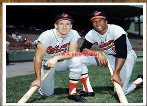 MLB Baltimore Orioles Brooks and Frank Robinson Color 8 X 10 Photo Picture - Picture 1 of 1