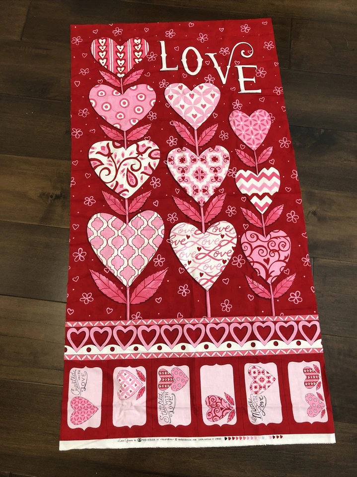 "Panel de tela Moda Love Grows 23""x44"" nuevo" Foto 1 de 4