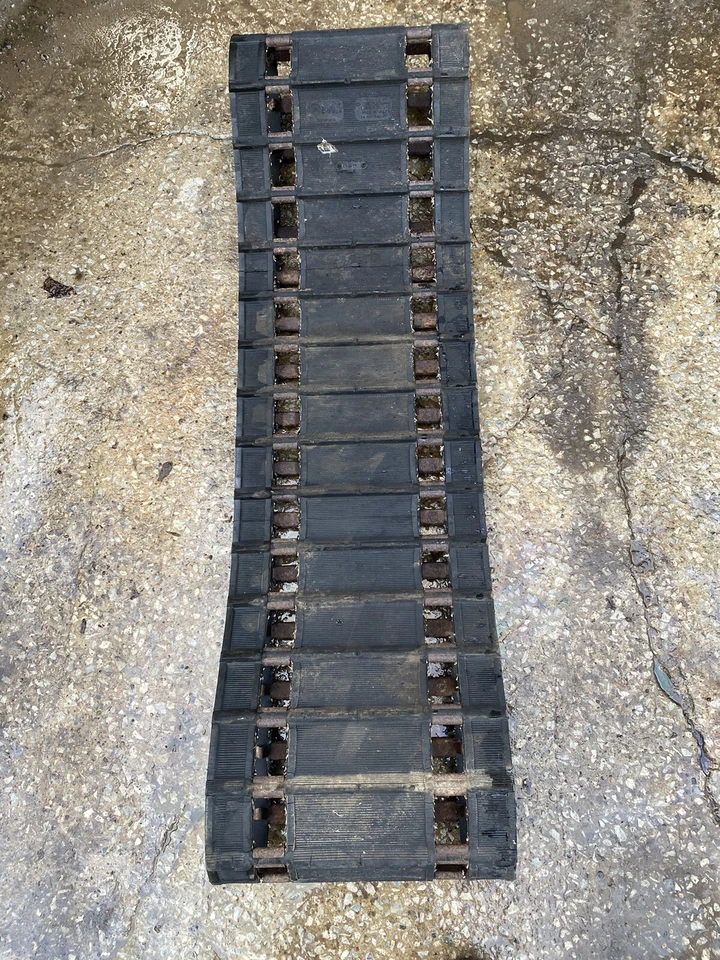 YAMAHA ENTICER ET340 Excel III fabricante de equipamento original RUBBER DRIVE TRACK 8j6-47110-01 15x108.56 - Imagem 1 de 4