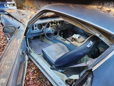 Pontiac Firebird 1970-1981 Trans Am Esprit panel de instrumentos de aluminio torneado bisel OEM  Foto 1 de 4