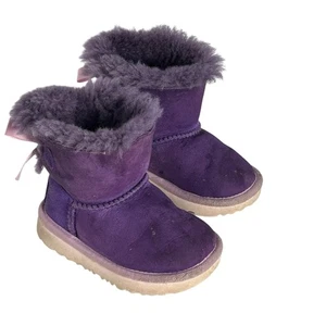 Bota UGG Niños MINI BAILEY BOW II 1017397T Púrpura Violeta Flor Talla 6 - Imagen 1 de 13