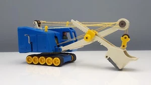 Siku Plastik 1:60 V-Serie V 130 MENCK Universalbagger M60 - Bild 1 von 9