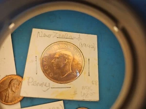 1942 New Zealand penny, George VI, KM-13 (NZ3) - Picture 1 of 2