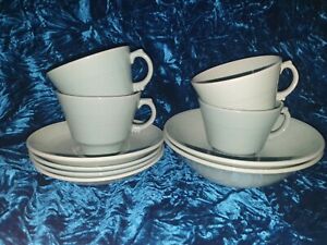 Woods Ware Beryl Green Vintage Retro x4 Tea Cups & Saucers + 2 Bowls