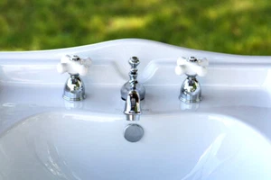 Kingston Messing KS3951PX Restauration Mini breite WC Wasserhahn mit Kreuzgriff - Bild 1 von 2