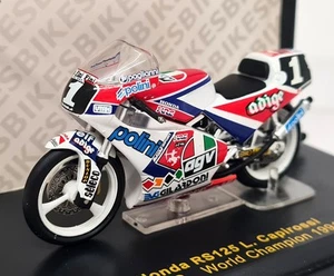 Ixo 1/24 Honda RS125 L. Capirossi 125cc World Champion 1991 Model Bike - Picture 1 of 5