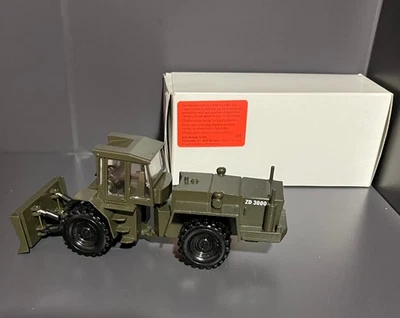 NZG 197 272 Zettelmeyer Radplanierer ZD 3000 1:50 - Bild 1 von 4