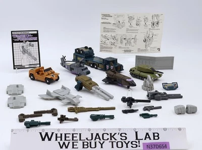 Bruticus 100% Complete 1986 G1 Transformers Vintage Hasbro Action Figure - Image 1 of 4