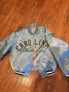 Vintage North Carolina/UNC TarHeels Collegiate Satin Swingster Gr. XL - Bild 1 von 4
