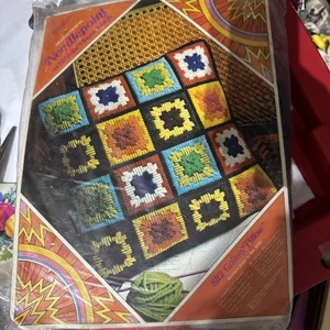 Columbia-Minerva 1972 MCM 12 in Granny Pillow Kit Patchwork Kunststoff Vintage 8112 - Bild 1 von 10