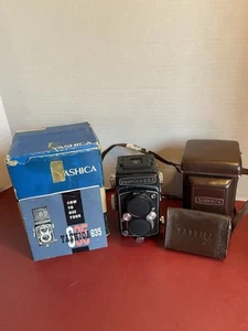 Yashica 635 6x6 120 analoge Kleinbildkamera mit Leder Kameratasche - Bild 1 von 17