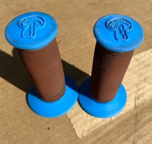 ODI MUSHROOM II BMX GRIPS BLUE & BROWN Oakley F1 B1 - Picture 1 of 4