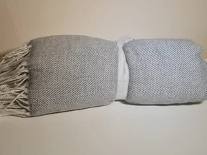 Brand New IKEA HOLMVI Throw, Grey 120x160 cm, 305.135.98 - Picture 1 of 6