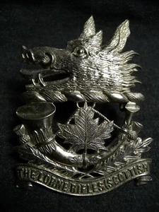 LORNE RIFLES (SCOTTISH) PRE WWII CAP BADGE 1933 M.40 CANADA CANADIAN ARMY - Picture 1 of 9