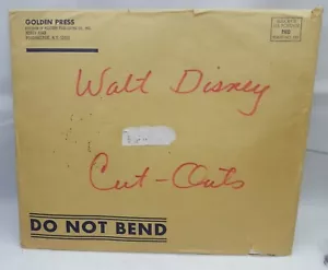 Vintage "Golden Press" Disney Ausschnitte in großen 13" x 11" Blättern - einige fehlen - Bild 1 von 7