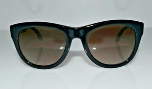 New Salvatore Ferragamo Black Striped Brown SF685S 001 52-19-140 Sunglasses - Picture 1 of 4