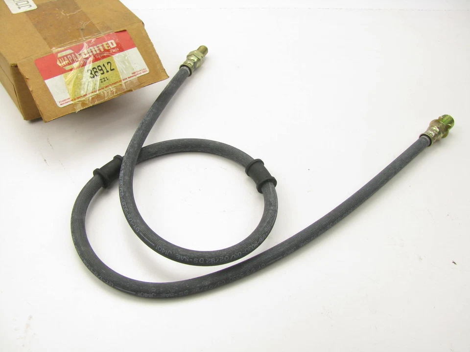 Manguera de freno delantera izquierda Napa 38912 1984-1986 International Harvester Cargostar Foto 1 de 3