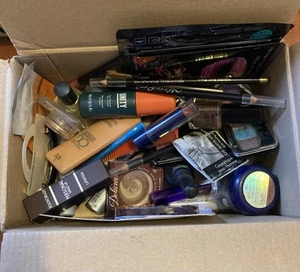 Wholesale Mixed Makeup 45 Items Joblot Cosmetics Bundle Mixed Lot Clearance - Picture 1 of 7