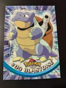 💥 1999 Topps Pokémon Juego de Cartas Coleccionables Blastoise - # 09 - No Holo - Serie de TV 1 Logo Verde - Imagen 1 de 3