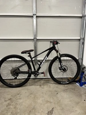 GIANT TALON 1 MTB - Image 1 of 4