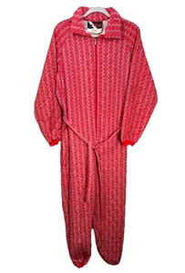 Vintage Wiman rot Blumen Stepp Overall Gr. Medium Strampler Pyjama Bindeband Taille 80er - Bild 1 von 11