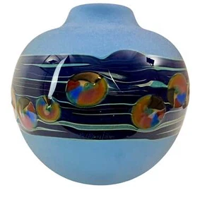 Jarrón de vidrio artístico azul redondo J. Byron - Imagen 1 de 10