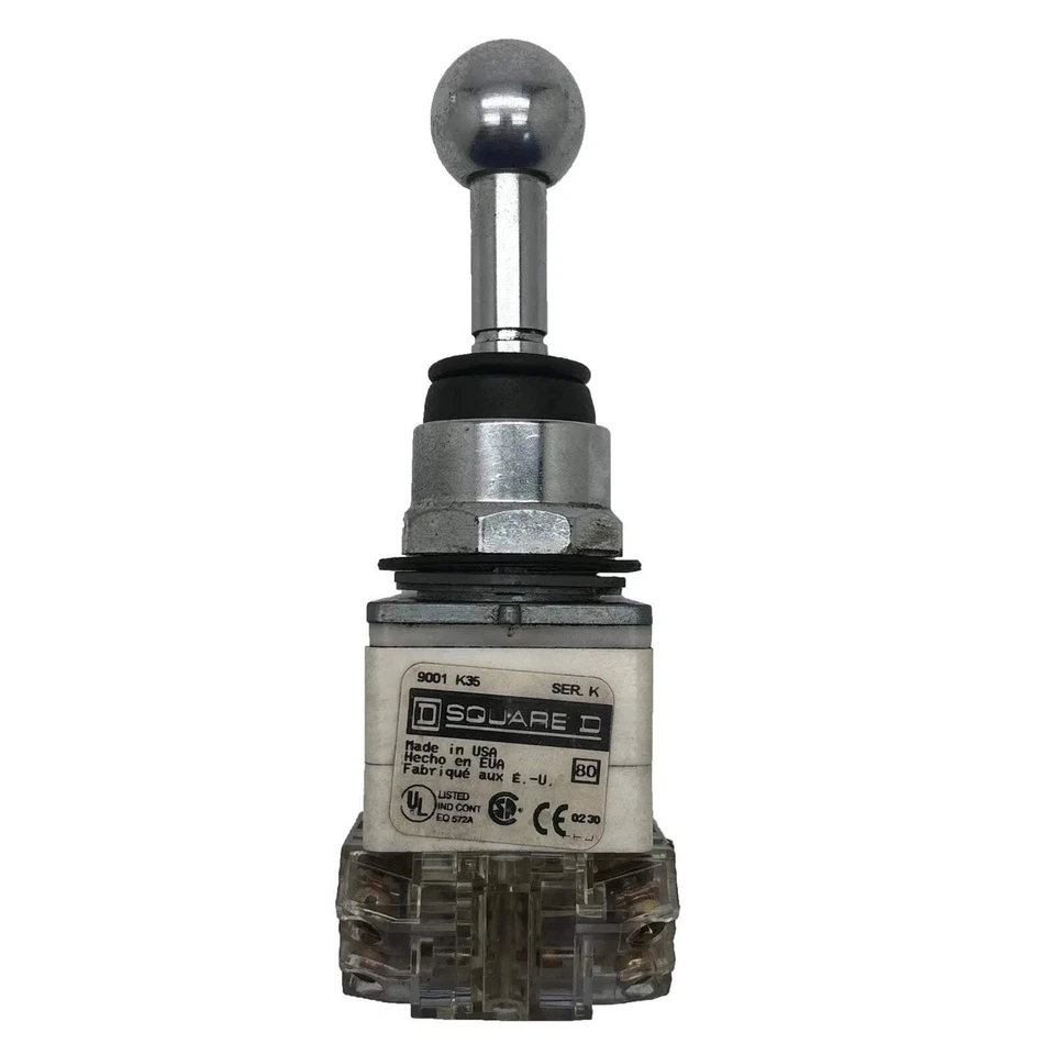 Schneider / Telemecanique Joystick Switch Button 5-Axis IP66 Metal 30mm 9001K35 - image 1 of 4