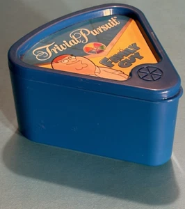 FAMILY GUY ~ Trivial Pursuit Game ~ TRAVEL PLAY EDITION ~ USAopoly Hasbro ~ FUN! - Picture 1 of 7
