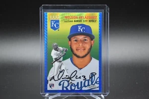 2023 Topps Chrome Nelson Velazquez Rc Rookie Blue Prizm No. 18 - Picture 1 of 2
