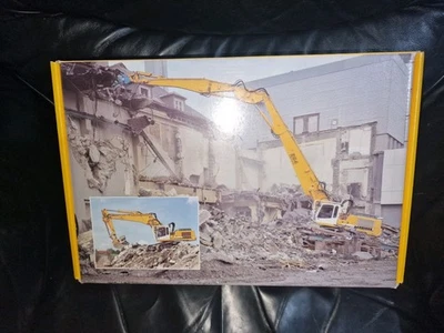 CONRAD 2907 Liebherr R 954 BV Demolition Excavator 1/50 Scale - Image 1 of 4