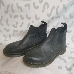Women's Dr Martens 2976 Black Zip Up Chelsea Boots Size 4 - Picture 1 of 10