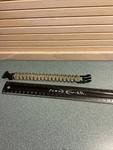 Bracciale Paricord Verde  - Foto 1 di 4