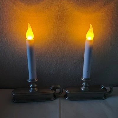 Carlon Flickering Candles FPC1225 Battery Oper 2 Settings White Silver Plastic - Image 1 of 4