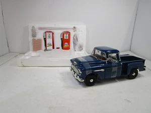 ERTL 1/18 *ASCAR'S GAS STATION* BLUE 1955 CHEVY 3100 STEPSIDE *READ* - Picture 1 of 10