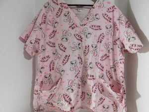 Nurse Scrub Nurses Rule Friends Of The Heart Scrub Pink V-Neck Cats-size XL - Picture 1 of 4