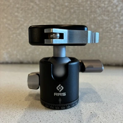 Cabezal de bola Really Right Stuff BH-30 LR + abrazadera de palanca compacta usada en excelente estado Foto 1 de 4