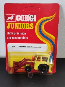 CORGI JUNIORS 43 TRACTOR WITH ANGLEDOZER - Foto 1 di 5