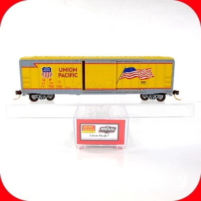 N Scale **UNION PACIFIC** Box Car #62415, US Flag - MICRO TRAINS NSE 15-01 *RARE - Image 1 of 4