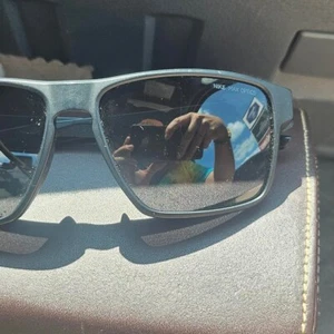 Sonnenbrille - Bild 1 von 5