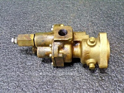 Cabezal de bomba de engranaje rotativo de bronce de alta resistencia DAYTON 1/2", diseño de pedestal, 125 psi Foto 1 de 4