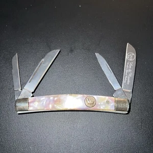 VINTAGE HEN & ROOSTER SMALL 4 BLADE CONGRESS BERTRAM CUTLERY - Picture 1 of 3