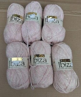 Hilo de lino Hayfield x6 Ibiza Coconut Ice 50g 165yds 50% acrílico 33% algodón 17% Foto 1 de 4