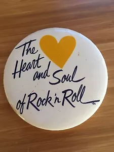 Vintage The Heart And Soul Of Rock'n'Roll Pin Sammlerstück Radio Pin - Bild 1 von 9
